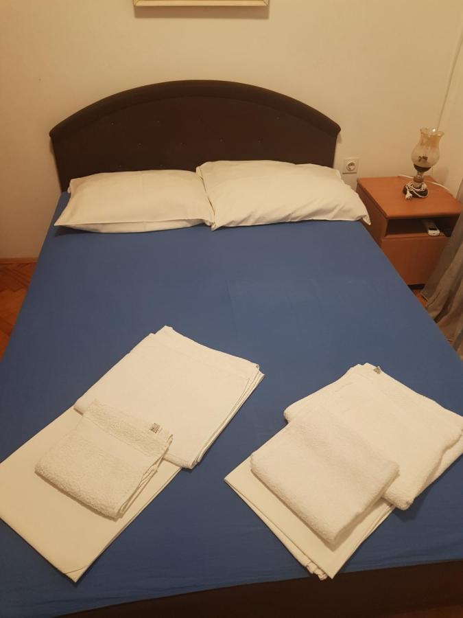 Sobe I Apartmani Marovic Petrovac Exterior photo