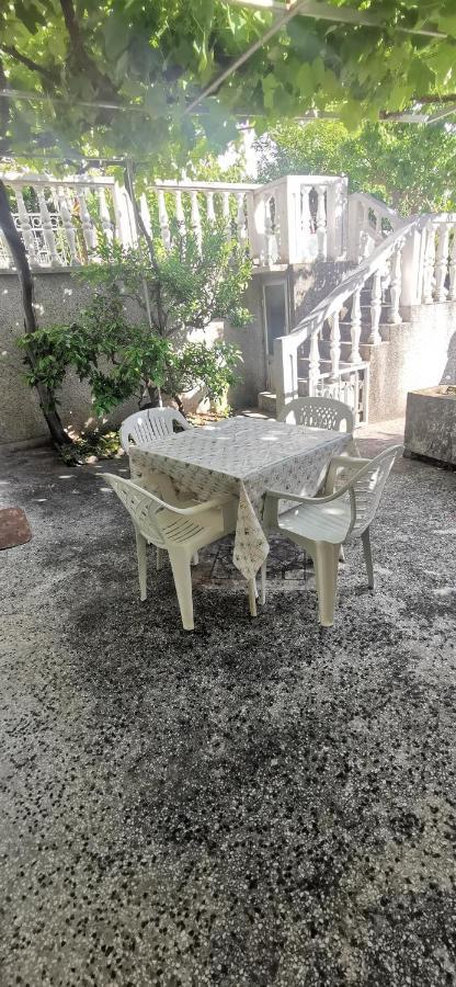 Sobe I Apartmani Marovic Petrovac Exterior photo
