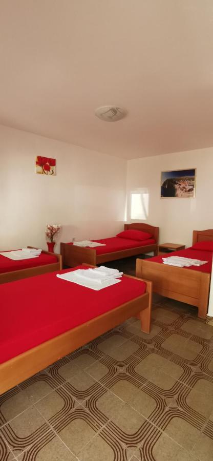 Sobe I Apartmani Marovic Petrovac Exterior photo