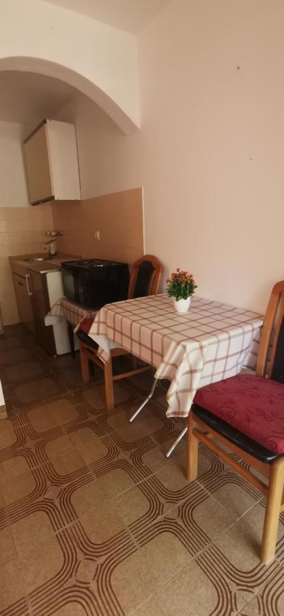 Sobe I Apartmani Marovic Petrovac Exterior photo